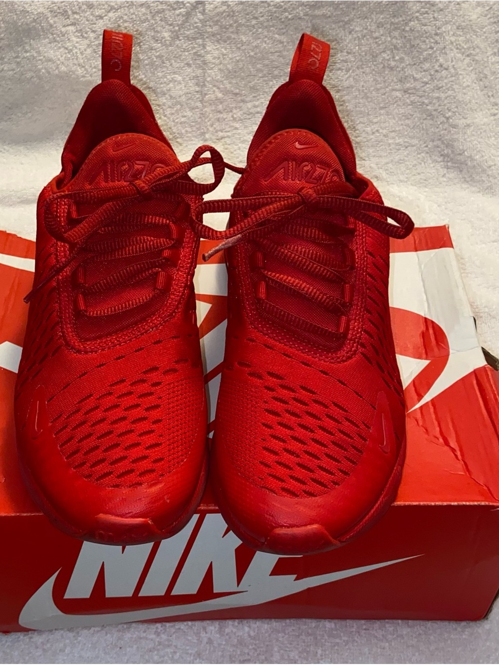Nike Kids' Air Max 270 Youth Sneakers in Red